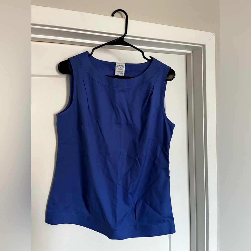 Fitted summer top